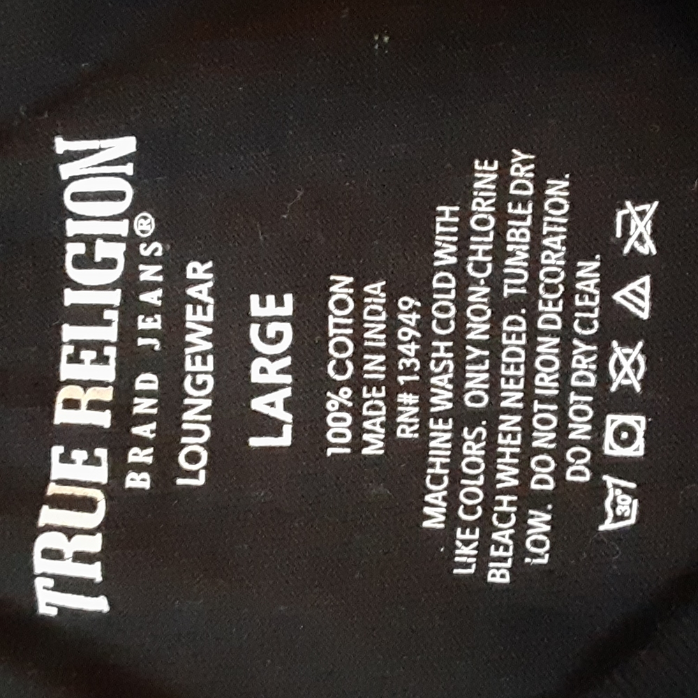 TRUE RELIGION BLACK TEE SHIRT WITH RED WRITING, SIZE LARGE UNISEX - Picture 3 of 5